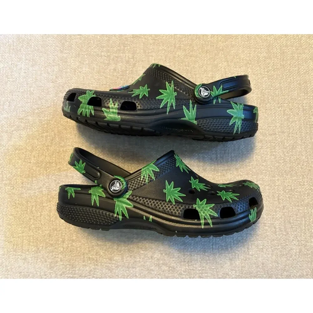 Crocs Classic Hemp Leaf Clogs Unisex Men’s 7 Women’s 9 Black & Green Hippie Pot